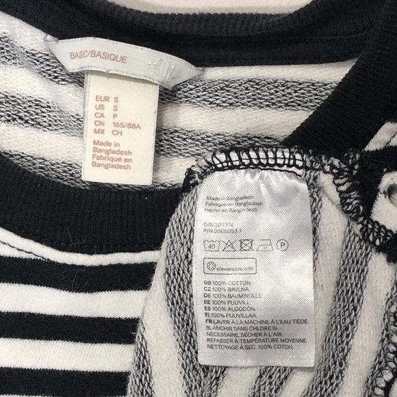 H&M Womens Size S Black White Striped Long Sleeve Crew Neck Tshirt - Picture 5 of 7